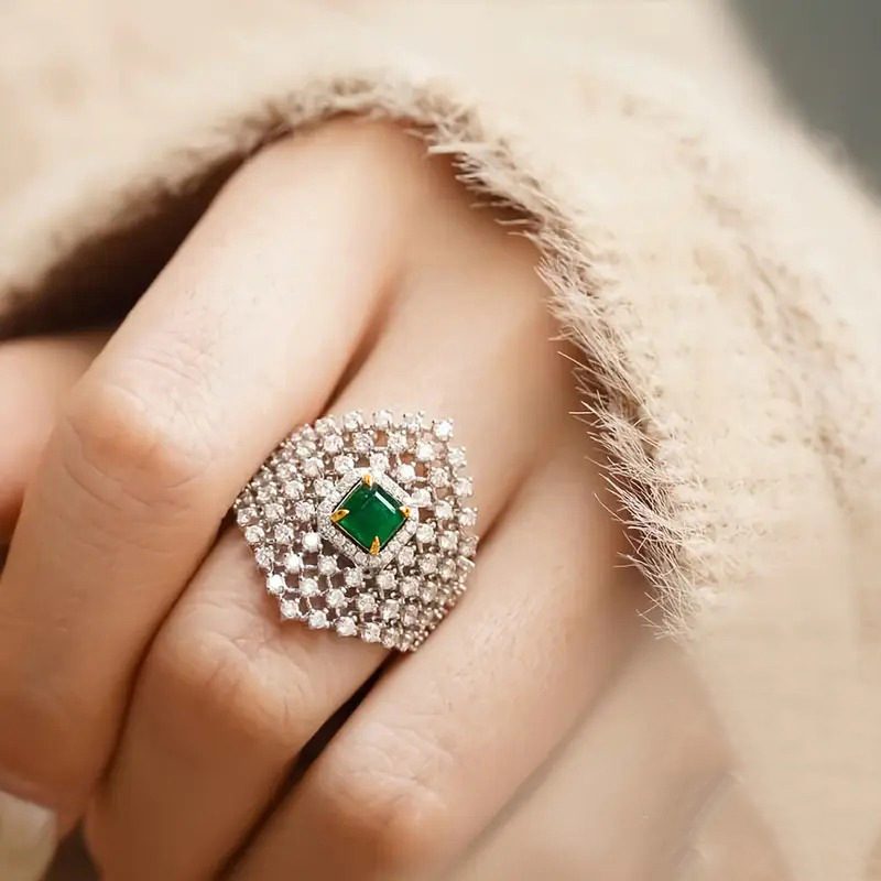 Luxury Lifestyle Magazine - Nuovo Anello 2026 Stile Piccola Fragranza,