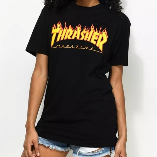 T-shirt Skateboard 2026 Thra M - Luxury Lifestyle Magazine recensione e prezzo