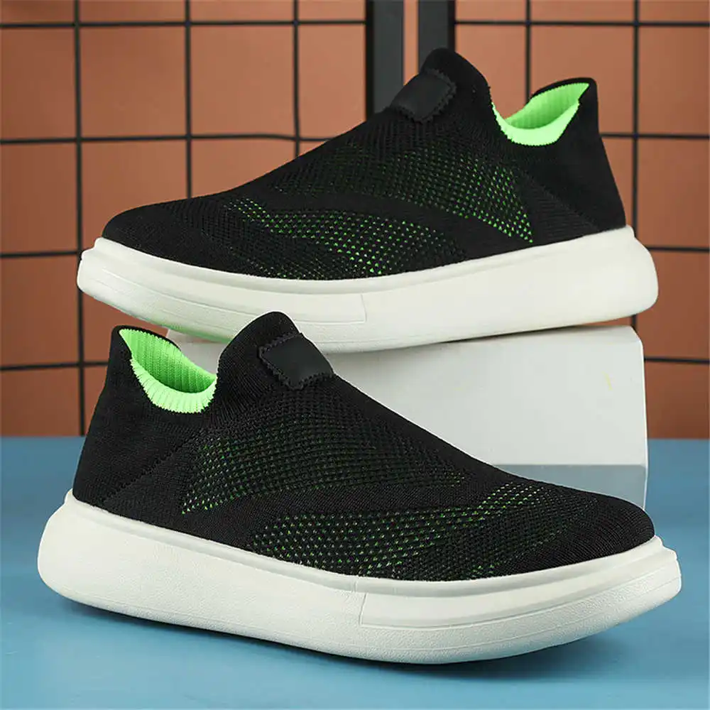 Calze con plateau scarpe marro - Luxury Lifestyle Team recensione e prezzo